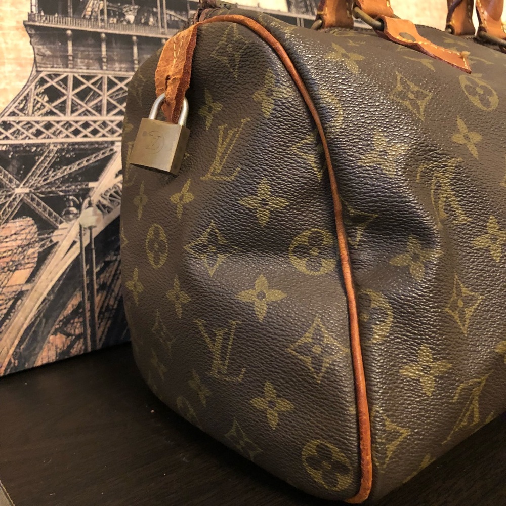 SOLD LOUIS VUITTON MONOGRAM CANVAS SPEEDY 30 - Picture 7 of 8